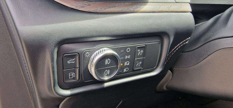 Ford Explorer 3.0 EcoBoost V6, снимка 11 - Автомобили и джипове - 53182722