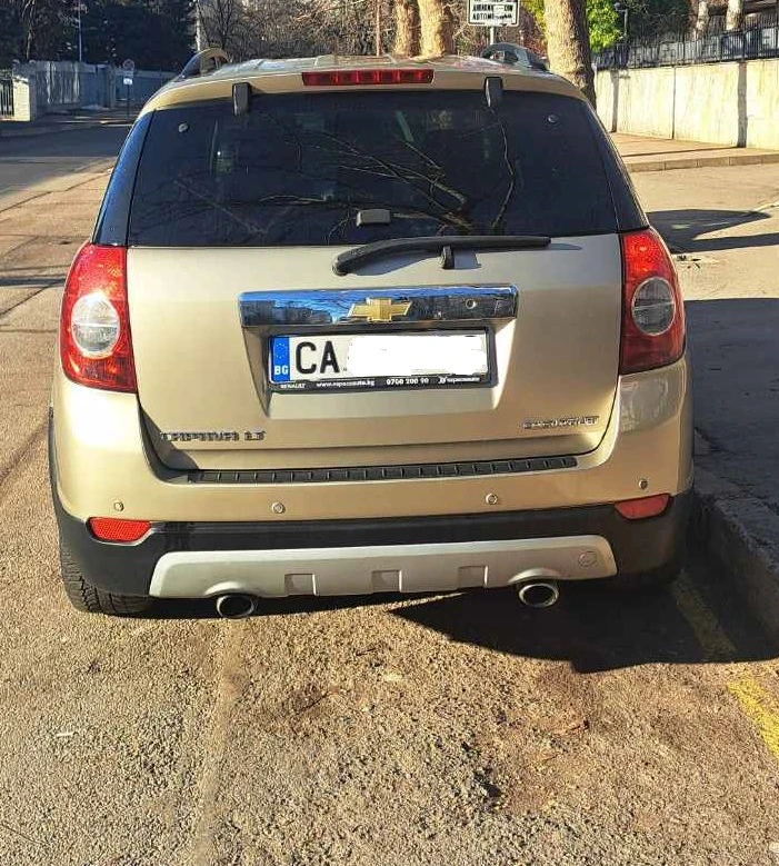 Chevrolet Captiva, снимка 3 - Автомобили и джипове - 48874028