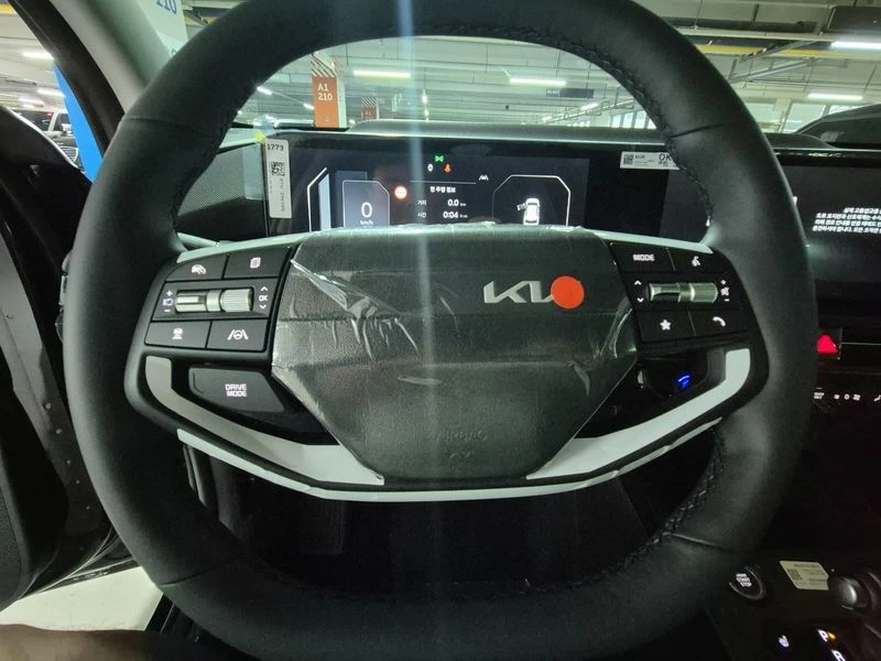 Kia Niro Trendy| 139к.с.| ВКЛ.ТЕХНОТЕСТ, снимка 9 - Автомобили и джипове - 55700265
