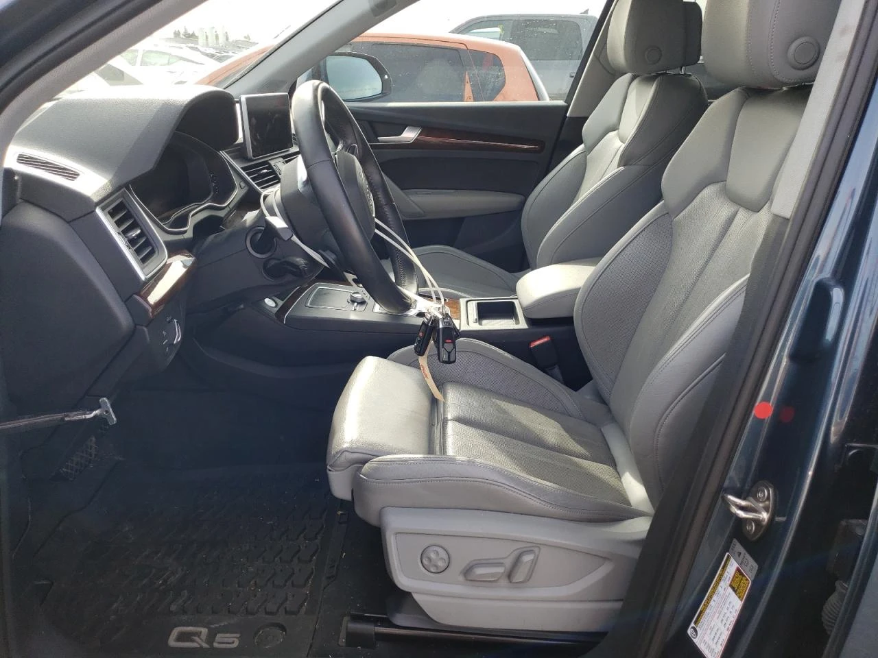 Audi Q5 B&O* ПОДГРЕВ* ОБДУХВАНЕ* ДИГИТАЛНО ТАБЛО* ПАНО - изображение 7