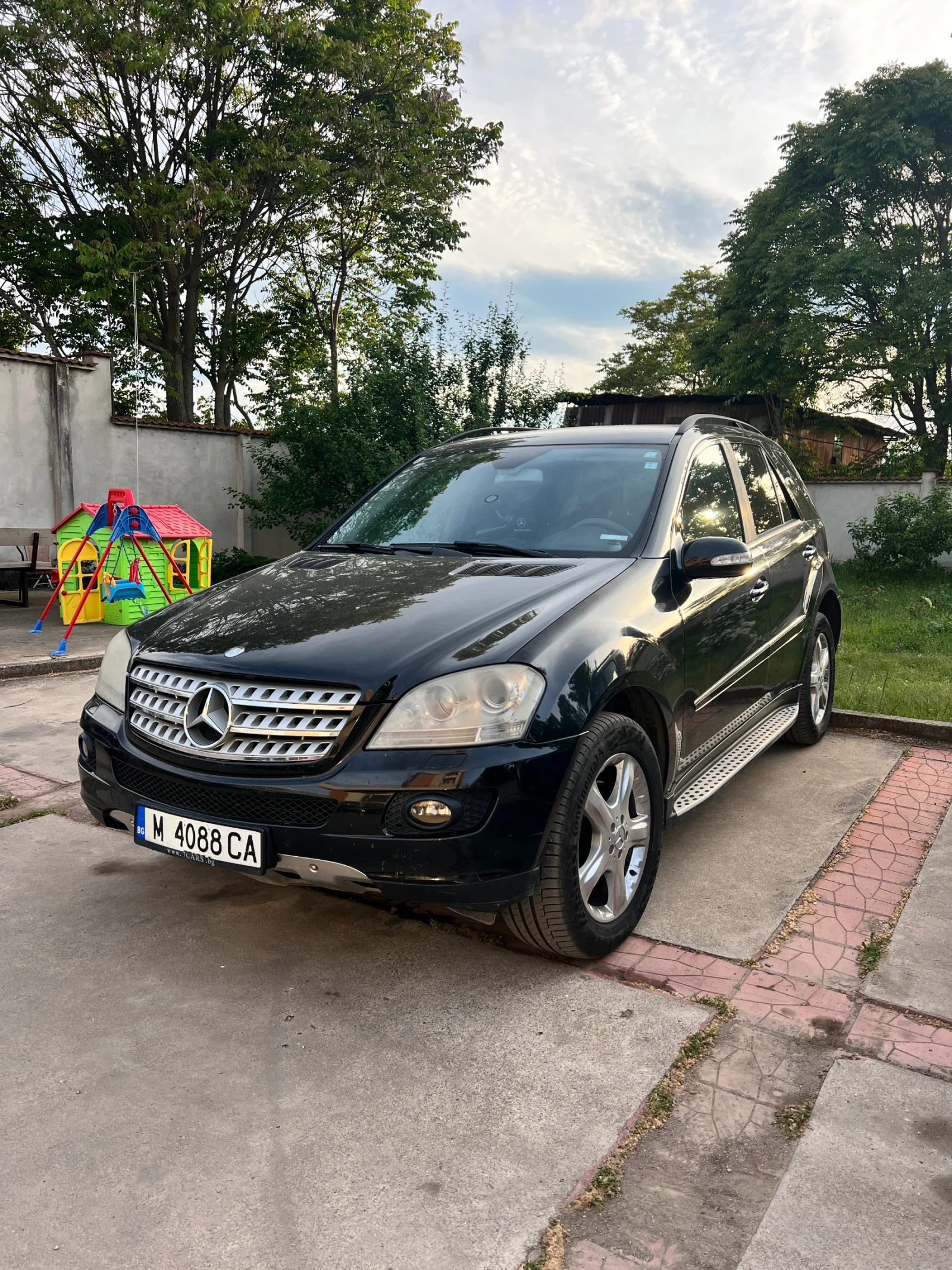 Mercedes-Benz ML 320  - изображение 3