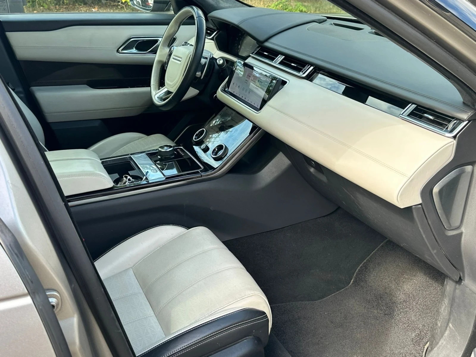 Land Rover Range Rover Velar R Dynamic 3.0 d HSE - изображение 9