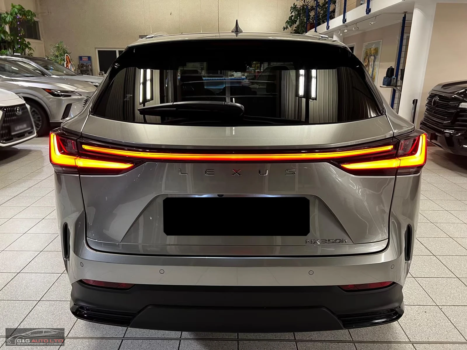 Lexus NX 350h LUXURY/4WD/240HP/MARKLEV./HUD/360/PANO/MEMO/831f - изображение 8