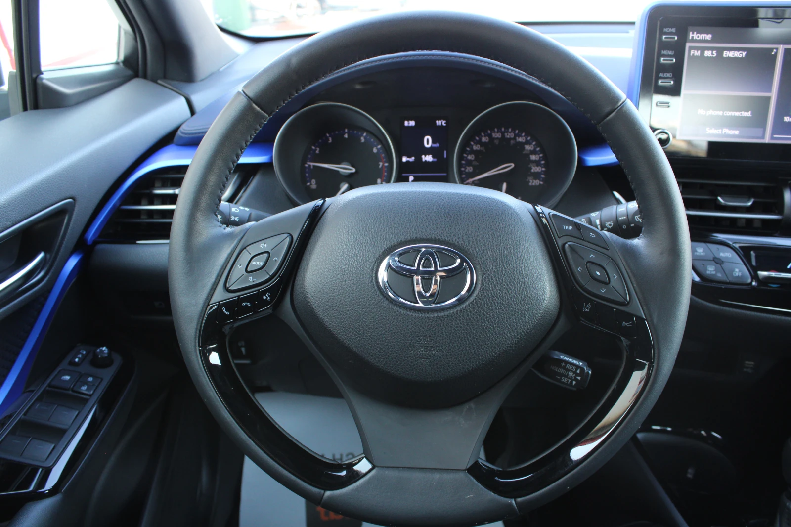 Toyota C-HR 2.0i  | Mobile.bg � ����������� 10