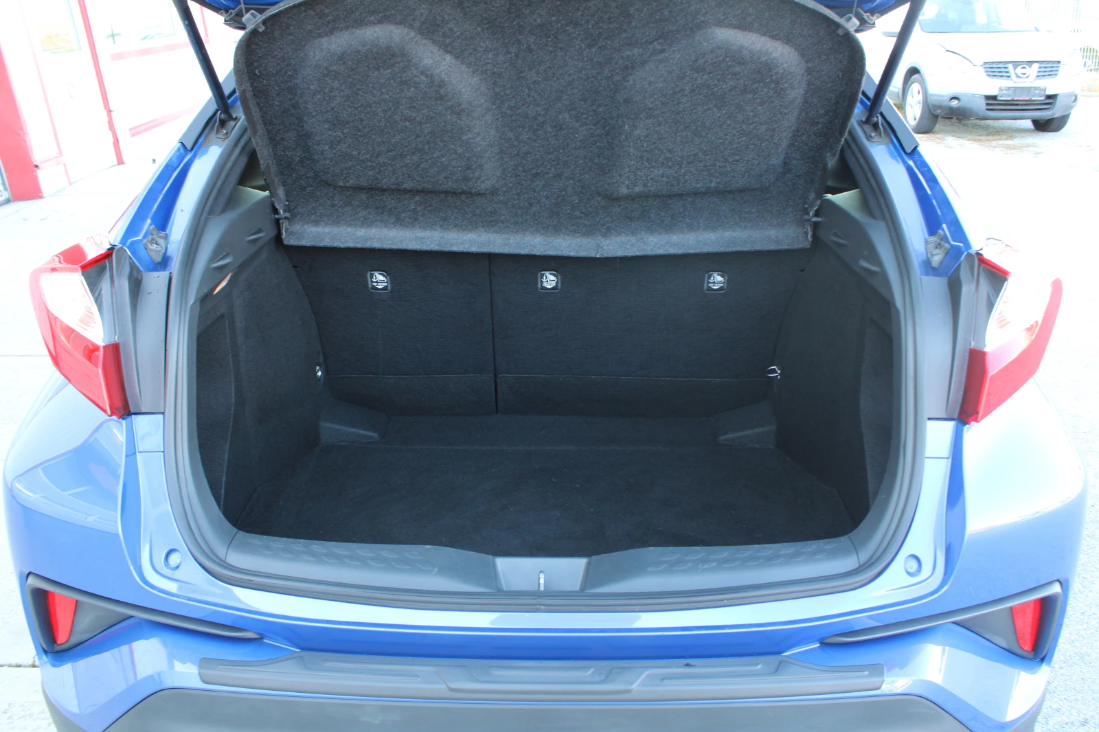 Toyota C-HR 2.0i  | Mobile.bg � ����������� 16