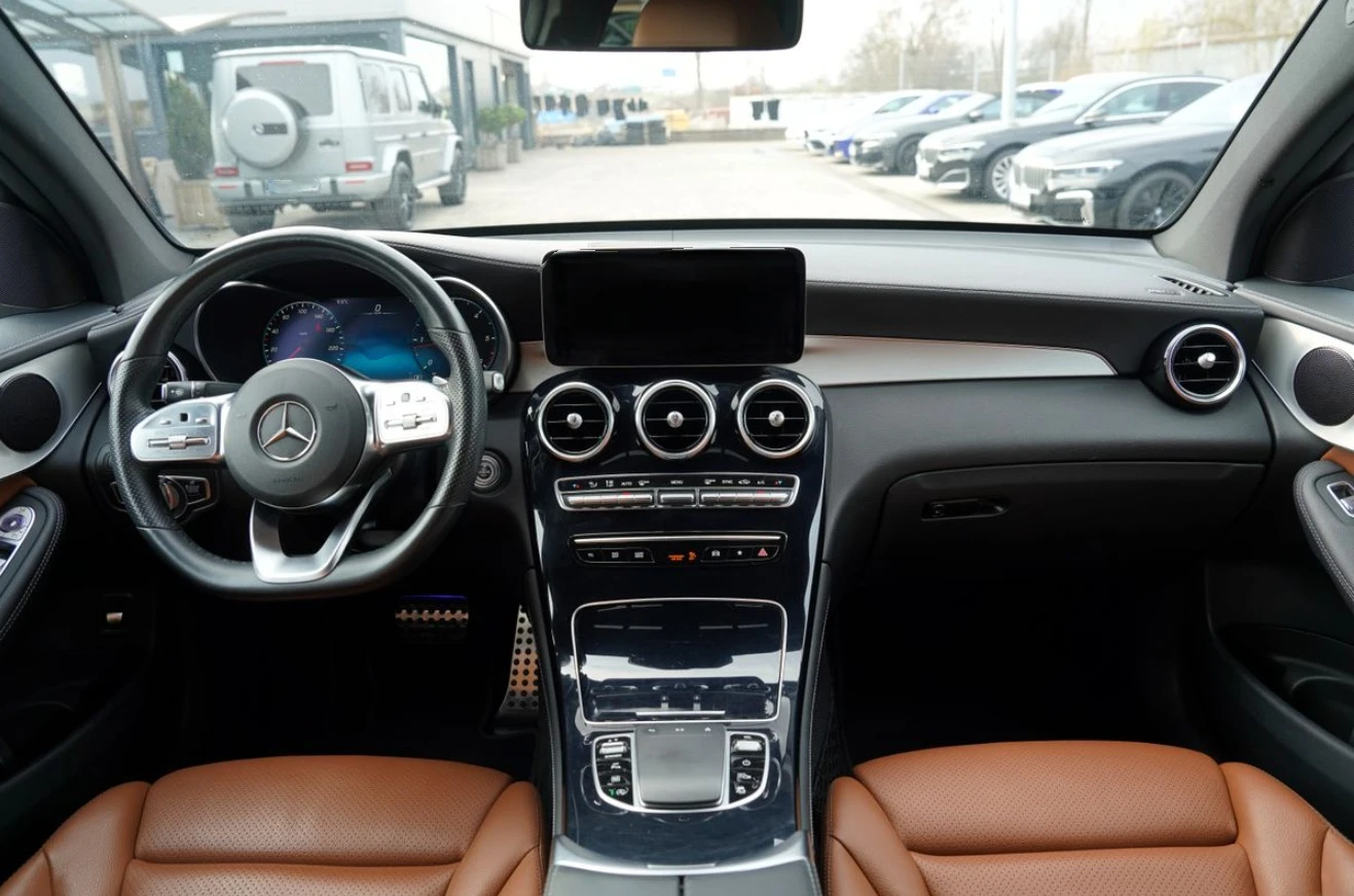 Mercedes-Benz GLC Coupe 220d 4Matic AMG line, снимка 8 - Автомобили и джипове - 54201986