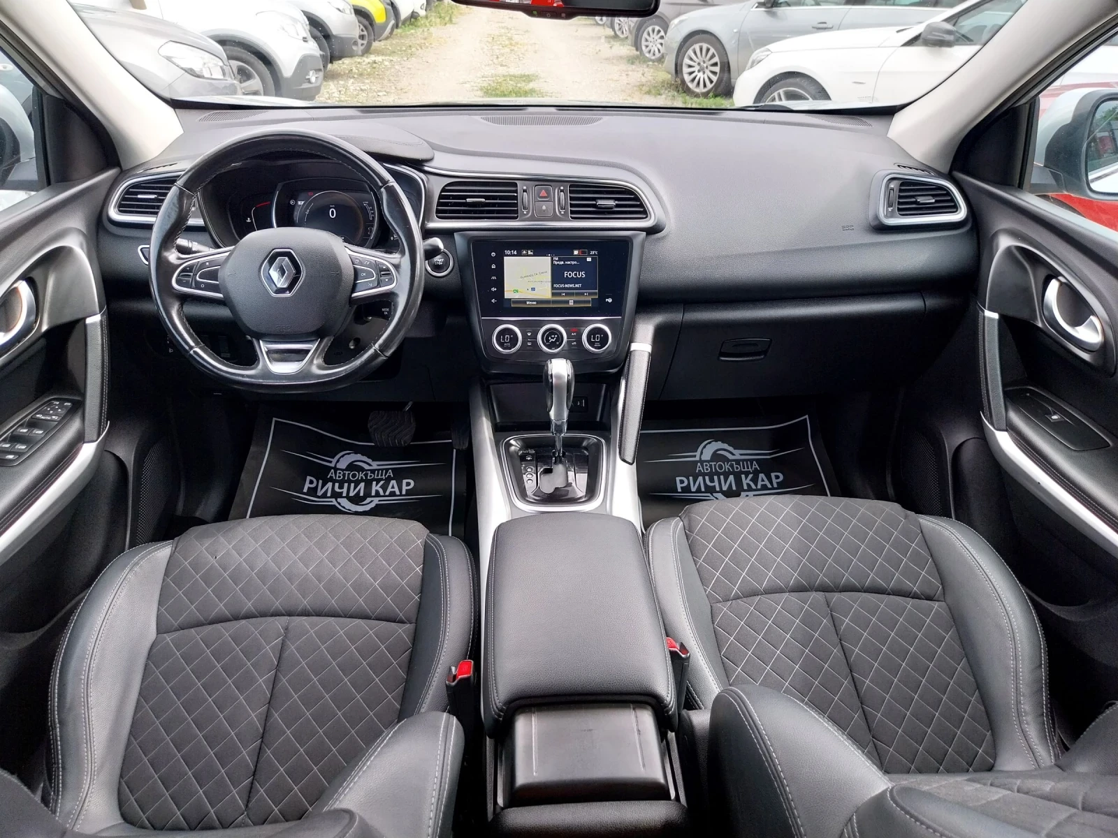 Renault Kadjar 1.5 Blue DCI/EDC, снимка 10 - Автомобили и джипове - 55151513