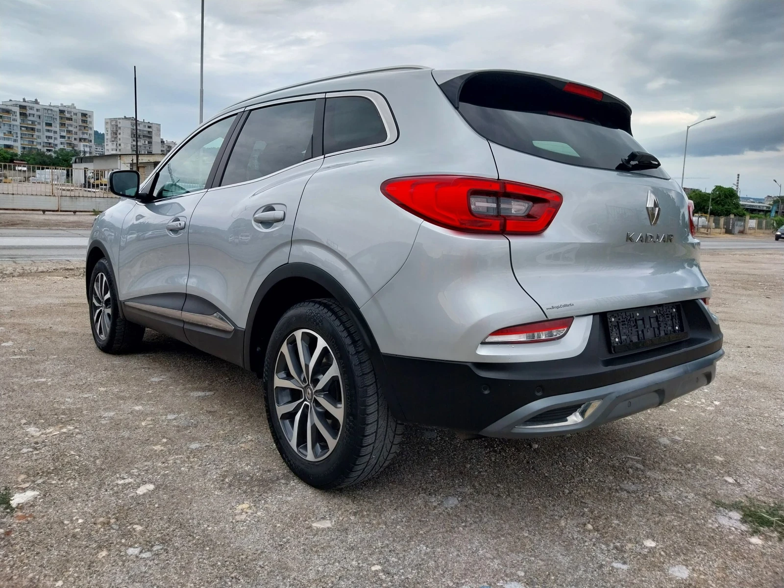 Renault Kadjar 1.5 Blue DCI/EDC, снимка 5 - Автомобили и джипове - 55151513