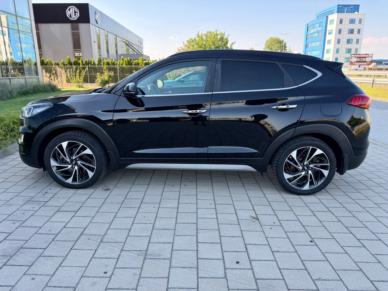 Hyundai Tucson -�������-4X4-���������-360-������-LANE-ASIST-����� | Mobile.bg � ����������� 8