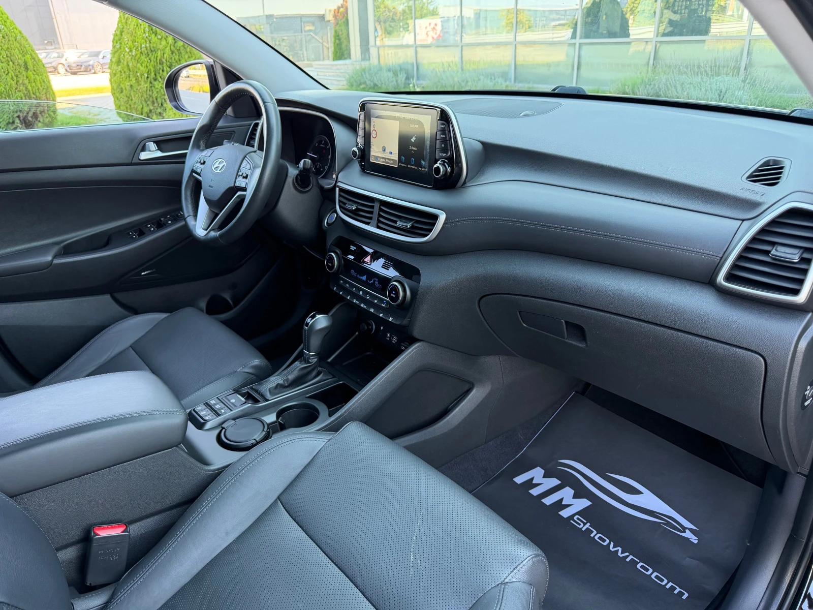 Hyundai Tucson -�������-4X4-���������-360-������-LANE-ASIST-����� | Mobile.bg � ����������� 12