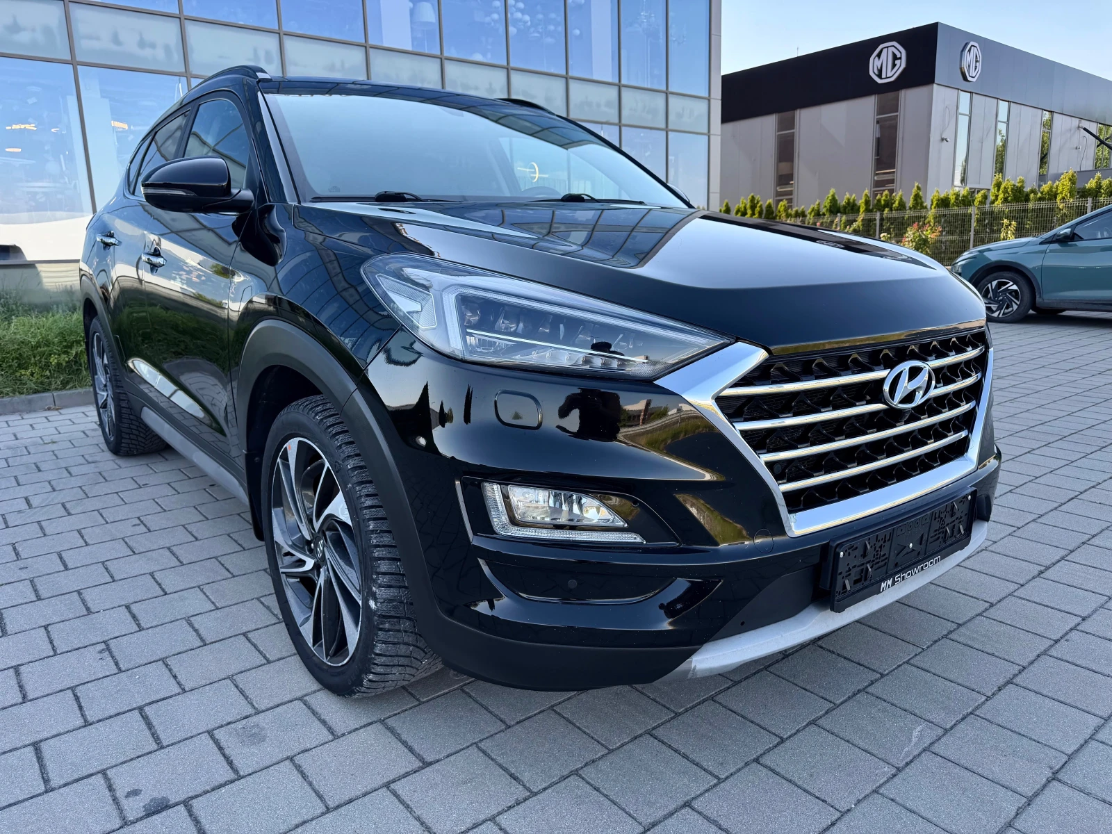 Hyundai Tucson -�������-4X4-���������-360-������-LANE-ASIST-����� | Mobile.bg � ����������� 3