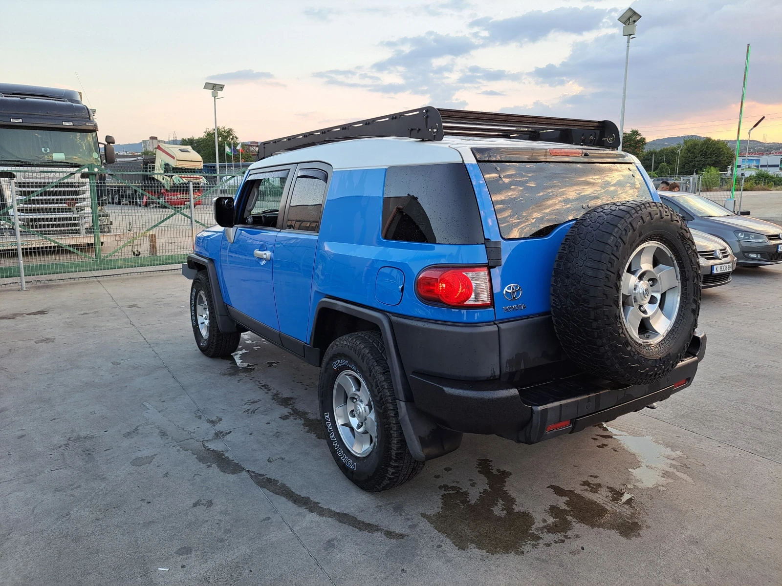 Toyota Fj cruiser, снимка 2 - Автомобили и джипове - 55565604
