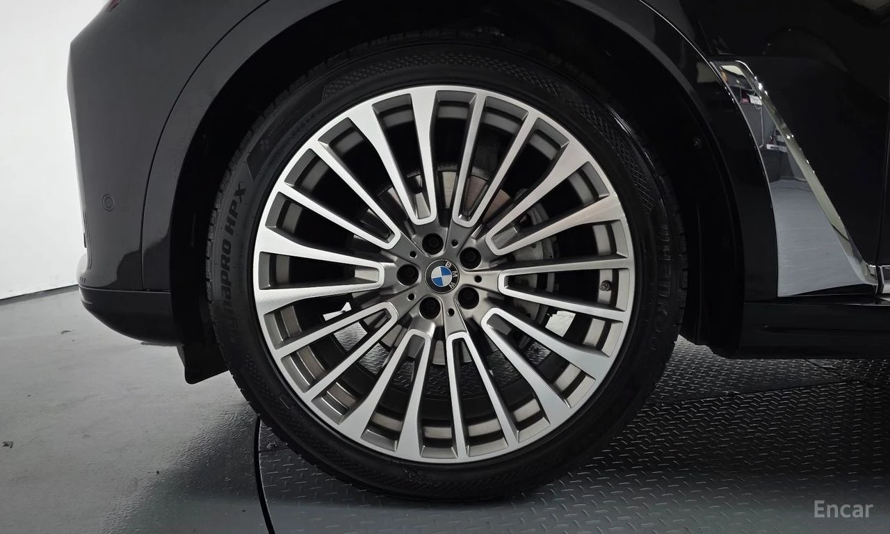 BMW X7 xDrive 40i Design Pure Excellence 6-Seater | Mobile.bg � ����������� 3