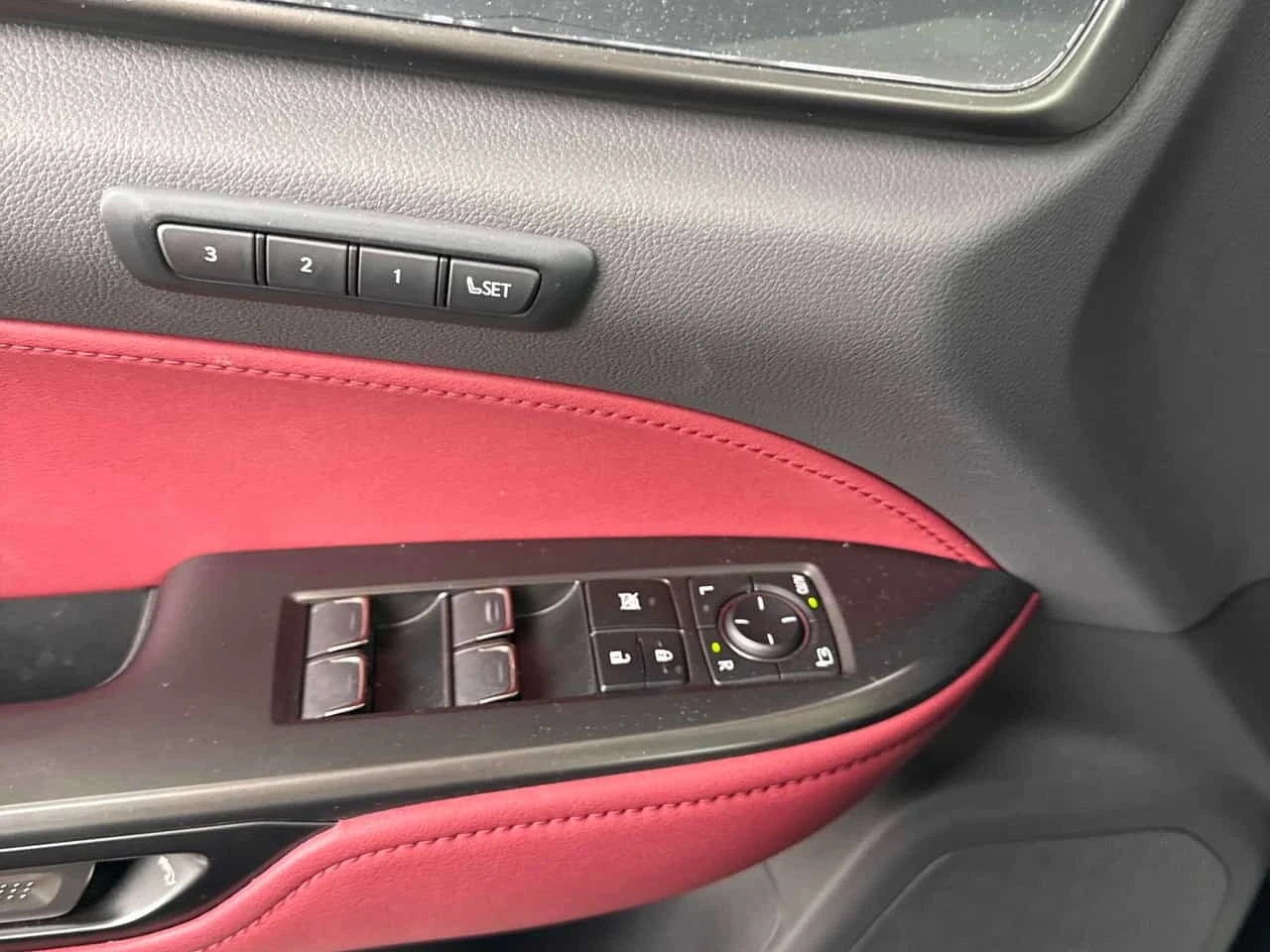 Lexus NX 350h | CARFAX | ������ ���������������� �� LEXUS | Mobile.bg � ����������� 11