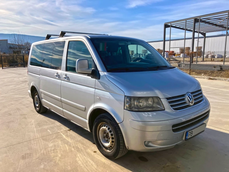 VW Multivan T5, снимка 3 - Бусове и автобуси - 48604326