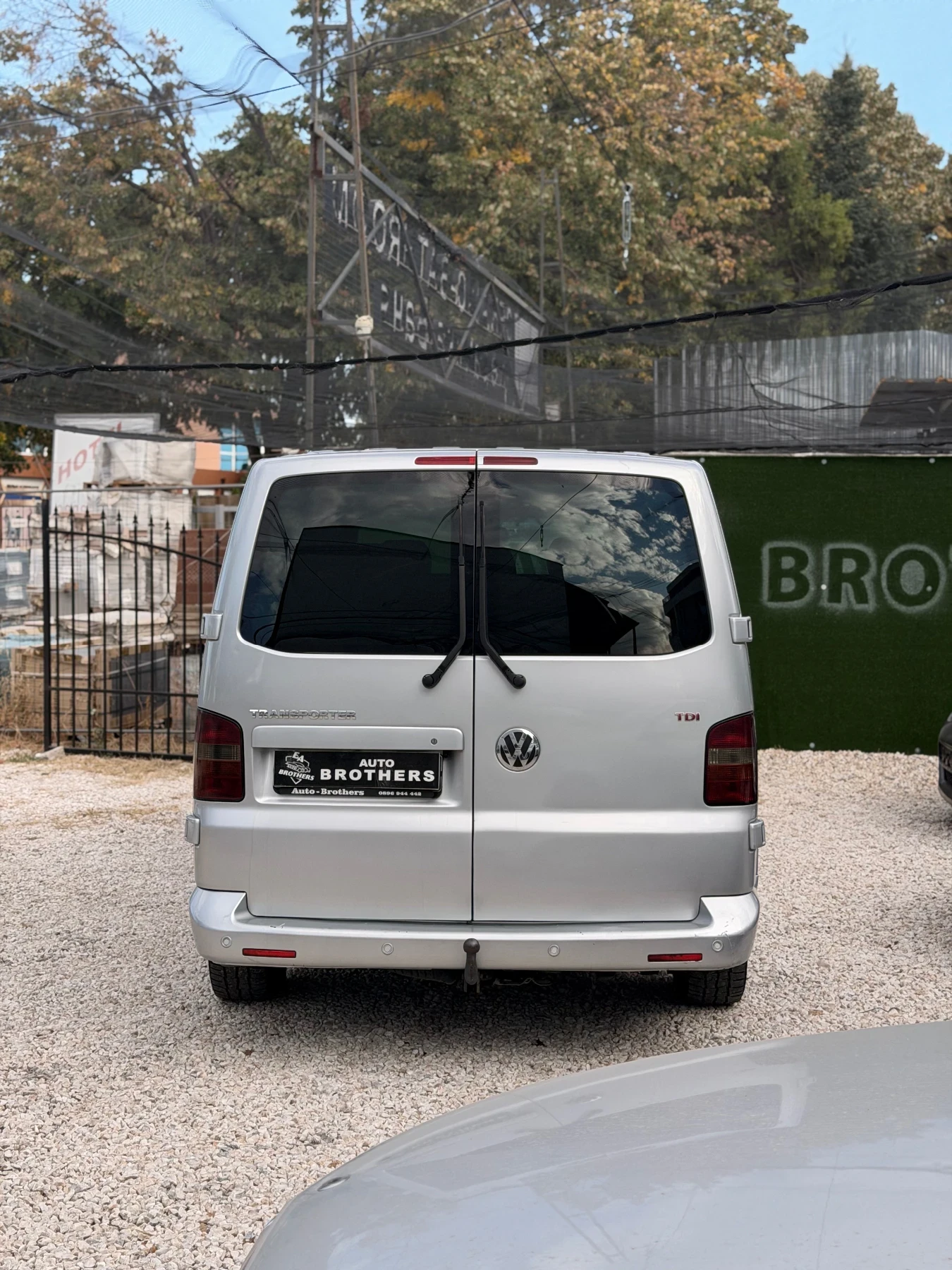 VW Transporter T5 2.5 TDI SILVER EDITION, снимка 9 - Бусове и автобуси - 56441855