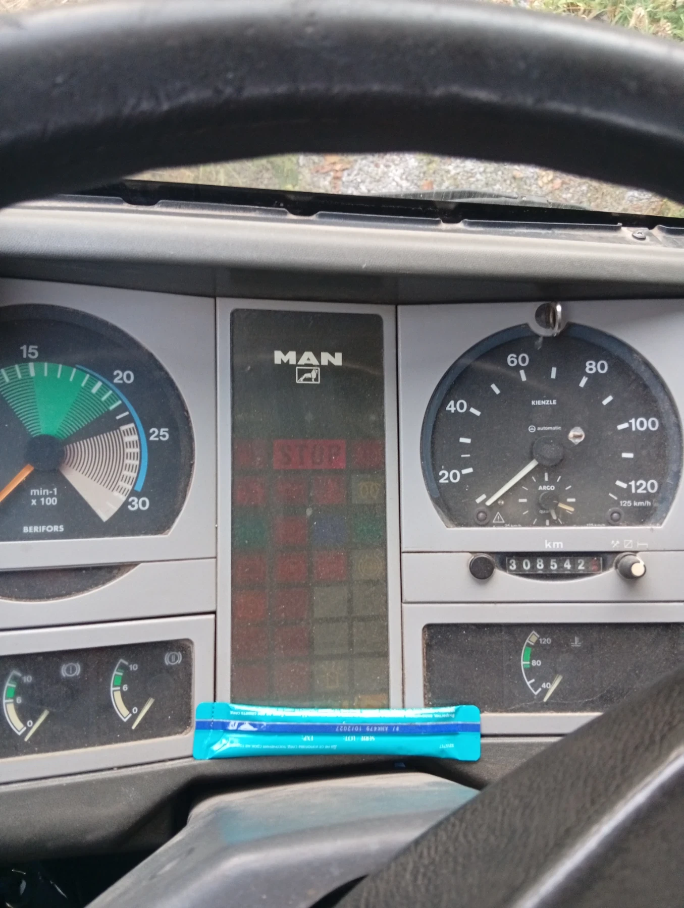 Man 8.163 | Mobile.bg � ����������� 5