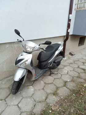 Suzuki Sixteen, снимка 1