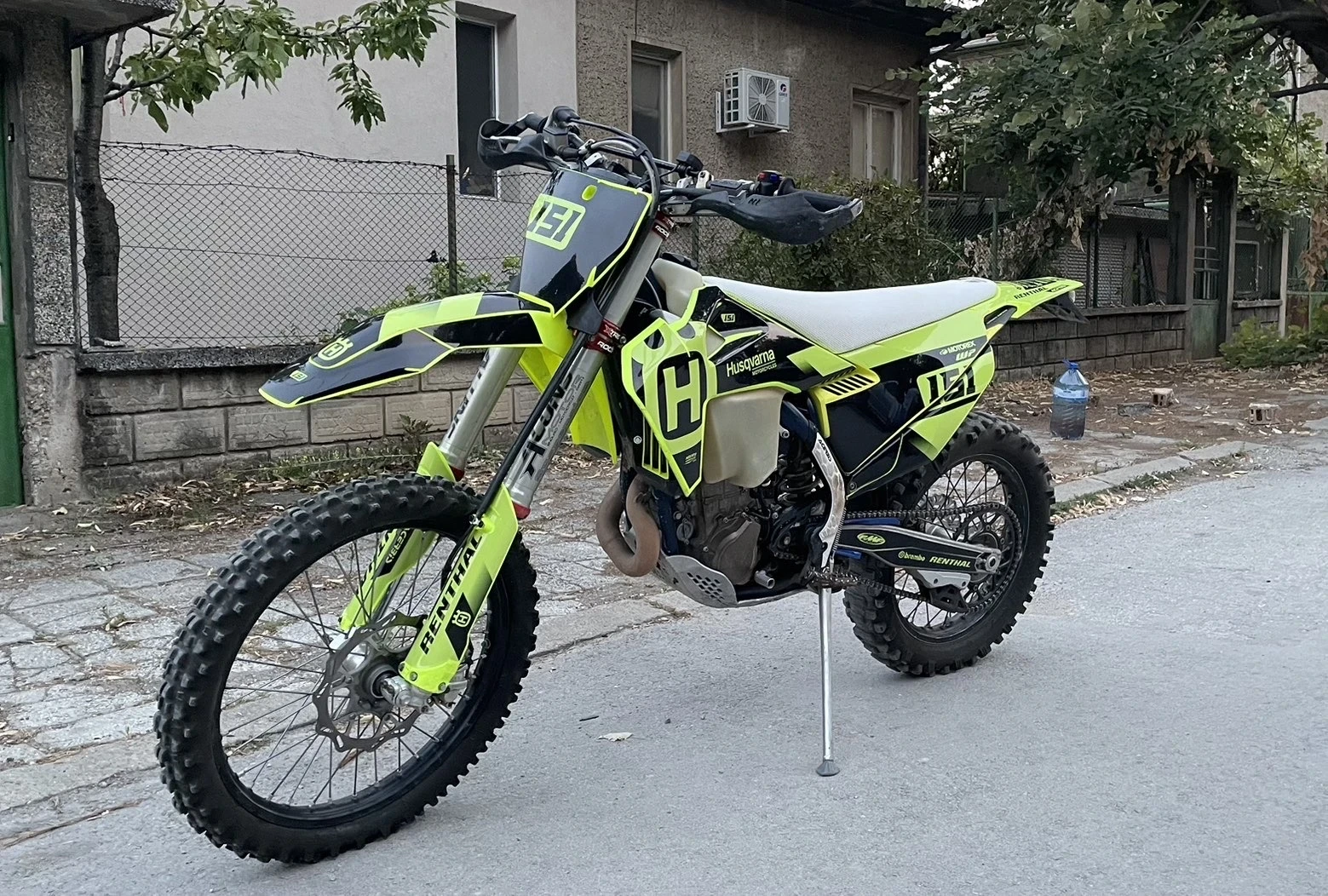 Husqvarna FE