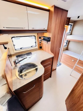 Кемпер Rapido Itineo 720, снимка 14