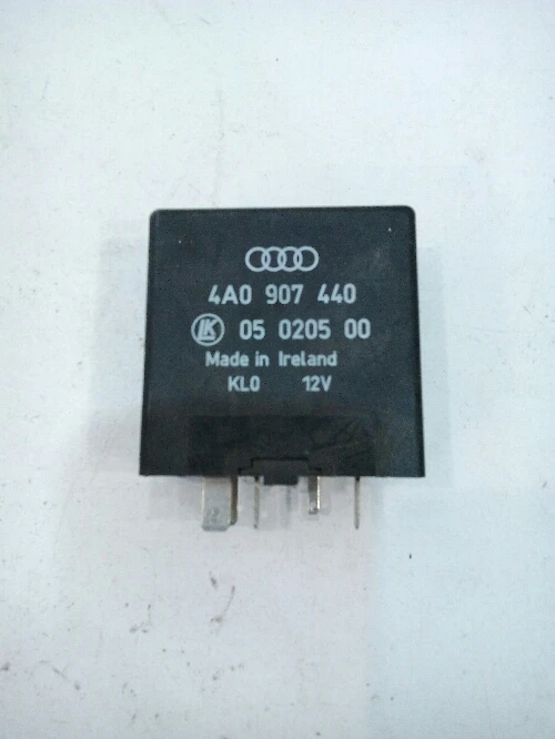 Реле огледала Ауди А3