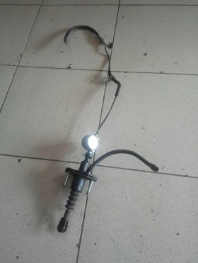 Помпа съединител горна Опел Зафира Б 1.9cdti