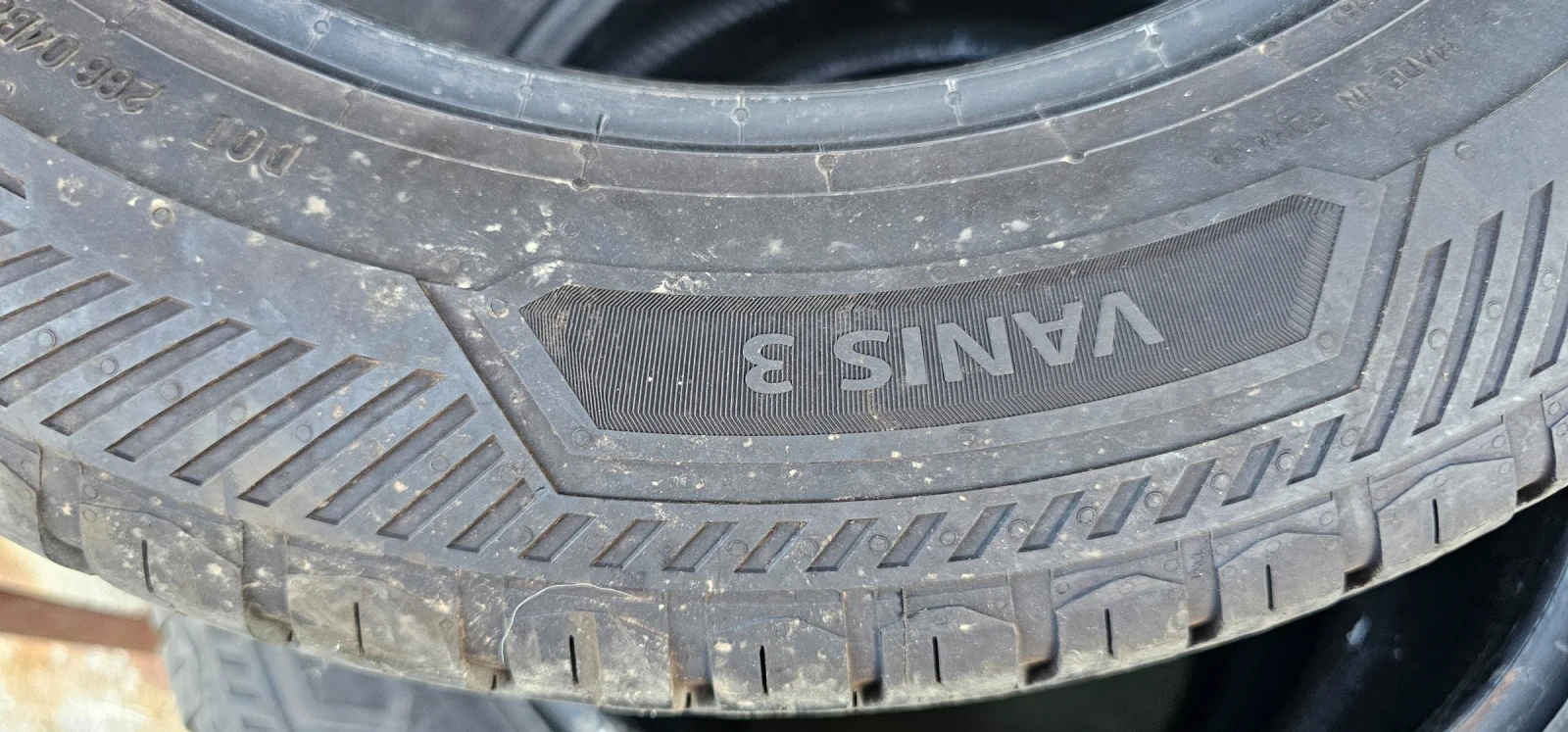 Гуми Летни 215/65R16, снимка 3 - Гуми и джанти - 54429523