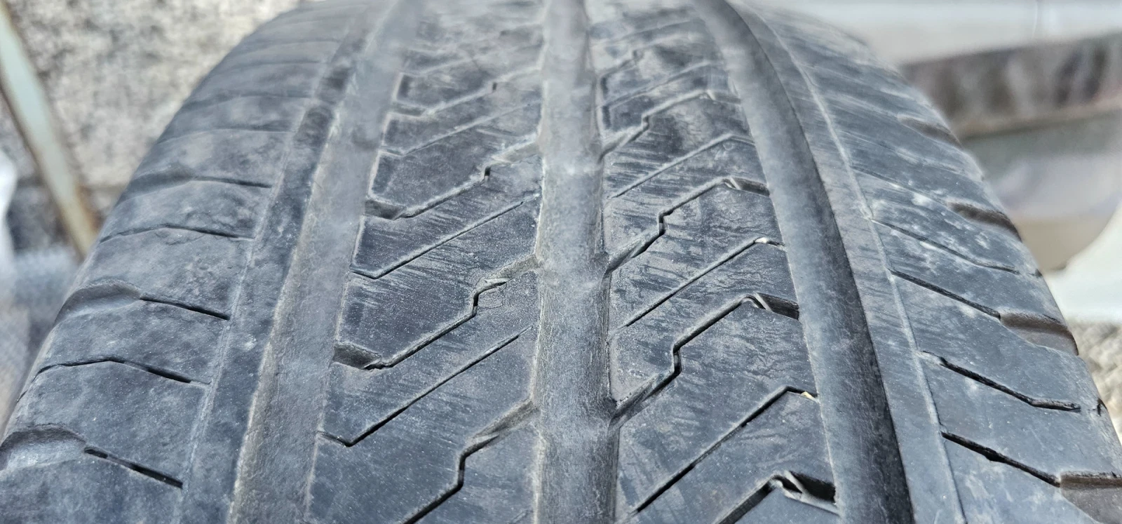 Гуми Летни 215/65R16