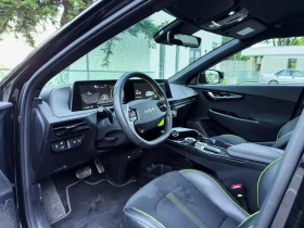 Kia EV6 GT 585 к.с, снимка 11