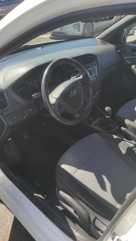 Hyundai I20, снимка 8