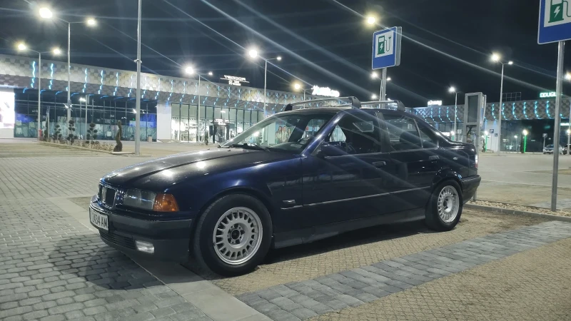 BMW 320 320i, снимка 3 - Автомобили и джипове - 49514583