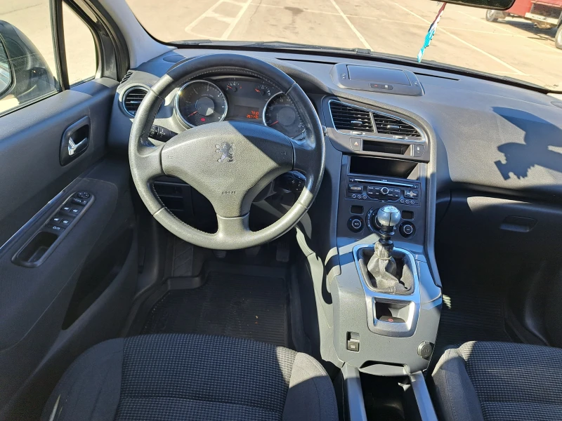 Peugeot 5008 1.6 HDI, снимка 12 - Автомобили и джипове - 47449716