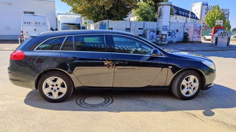 Opel Insignia, снимка 5 - Автомобили и джипове - 48088058