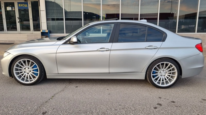 BMW 335 Head up, Keyless Navi, Distronik, Xenon  На задно!, снимка 4 - Автомобили и джипове - 51045405