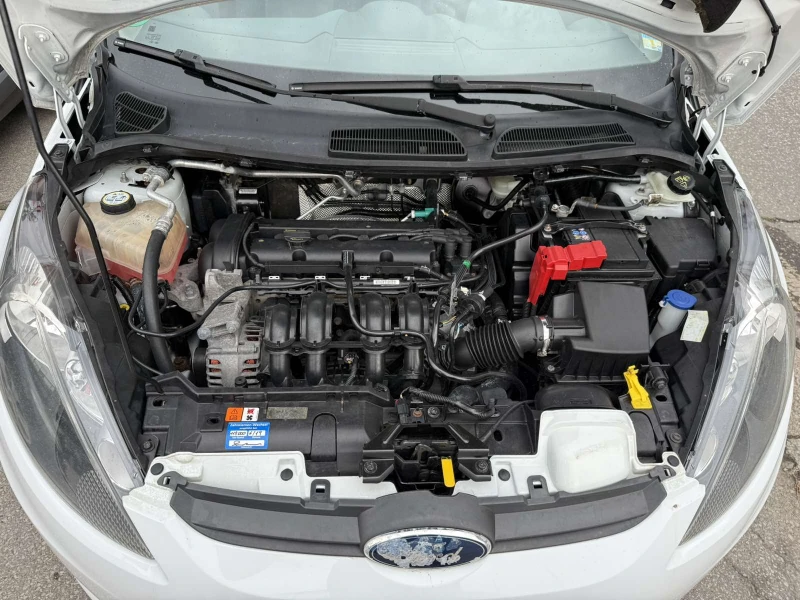 Ford Fiesta, снимка 8 - Автомобили и джипове - 51680896