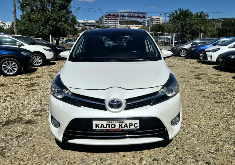 Toyota Verso АВТОМАТИК, снимка 3 - Автомобили и джипове - 51779657