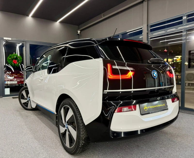 BMW i3 120Ah* 42.2KW* Подгреви* Лизинг* , снимка 4 - Автомобили и джипове - 52696089