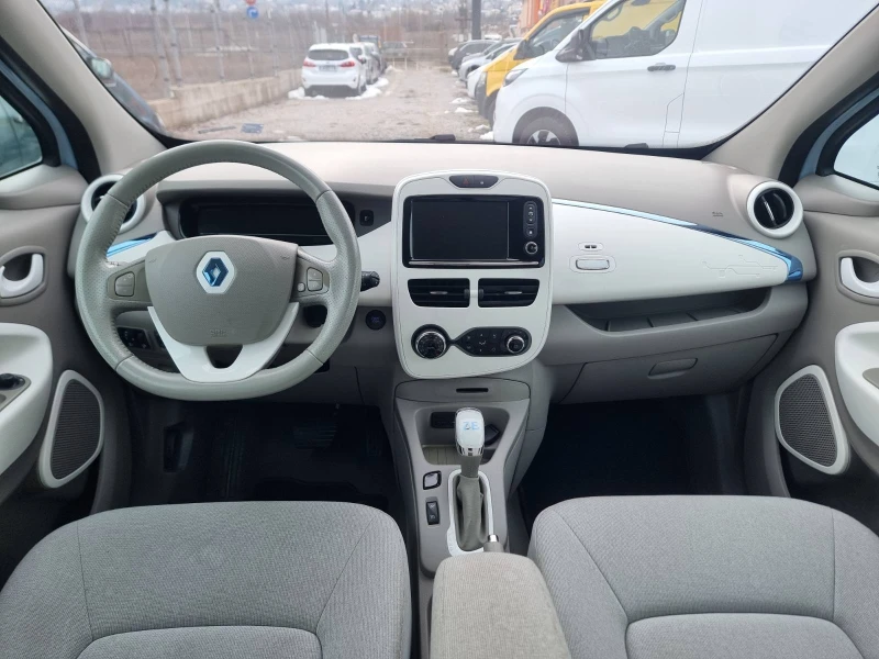 Renault Zoe 22KW СОБСТВЕНА БАТЕРИЯ, снимка 11 - Автомобили и джипове - 53595202