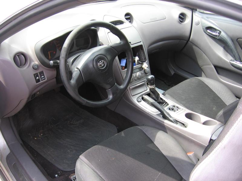 Toyota Celica 1.8 VVTI, снимка 4 - Автомобили и джипове - 37301977