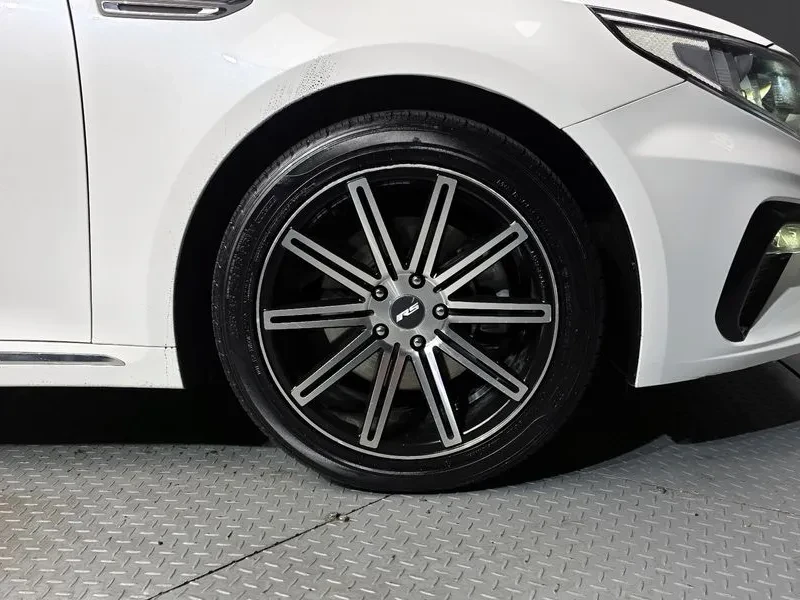 Kia K5 2.0, снимка 5 - Автомобили и джипове - 54263777