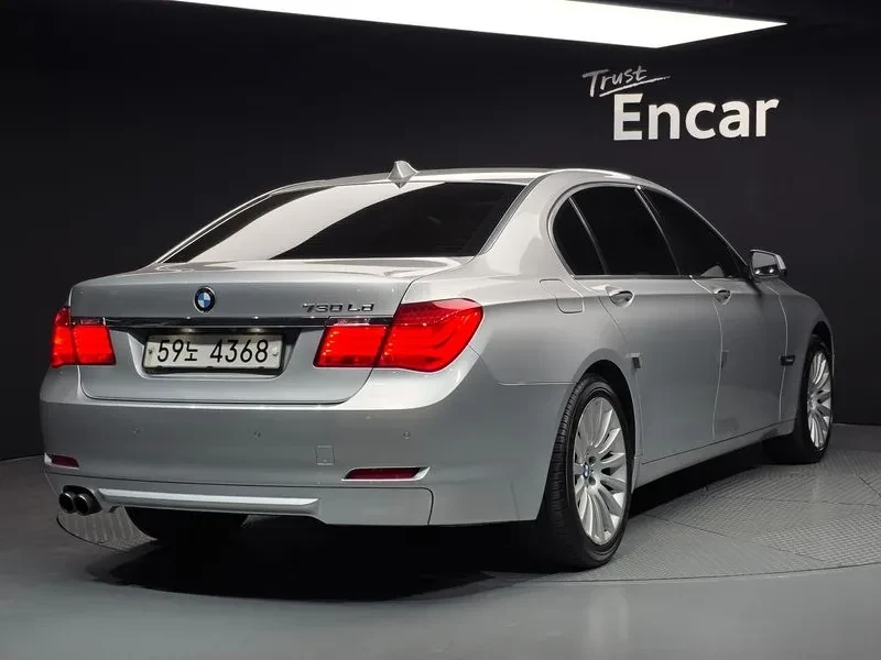 BMW 730 LD, снимка 17 - Автомобили и джипове - 56301305