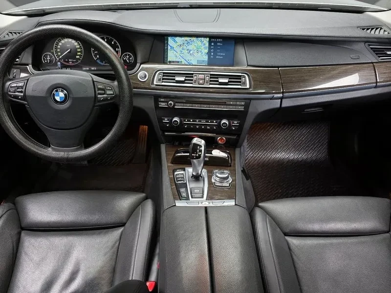 BMW 730 LD, снимка 4 - Автомобили и джипове - 56301305