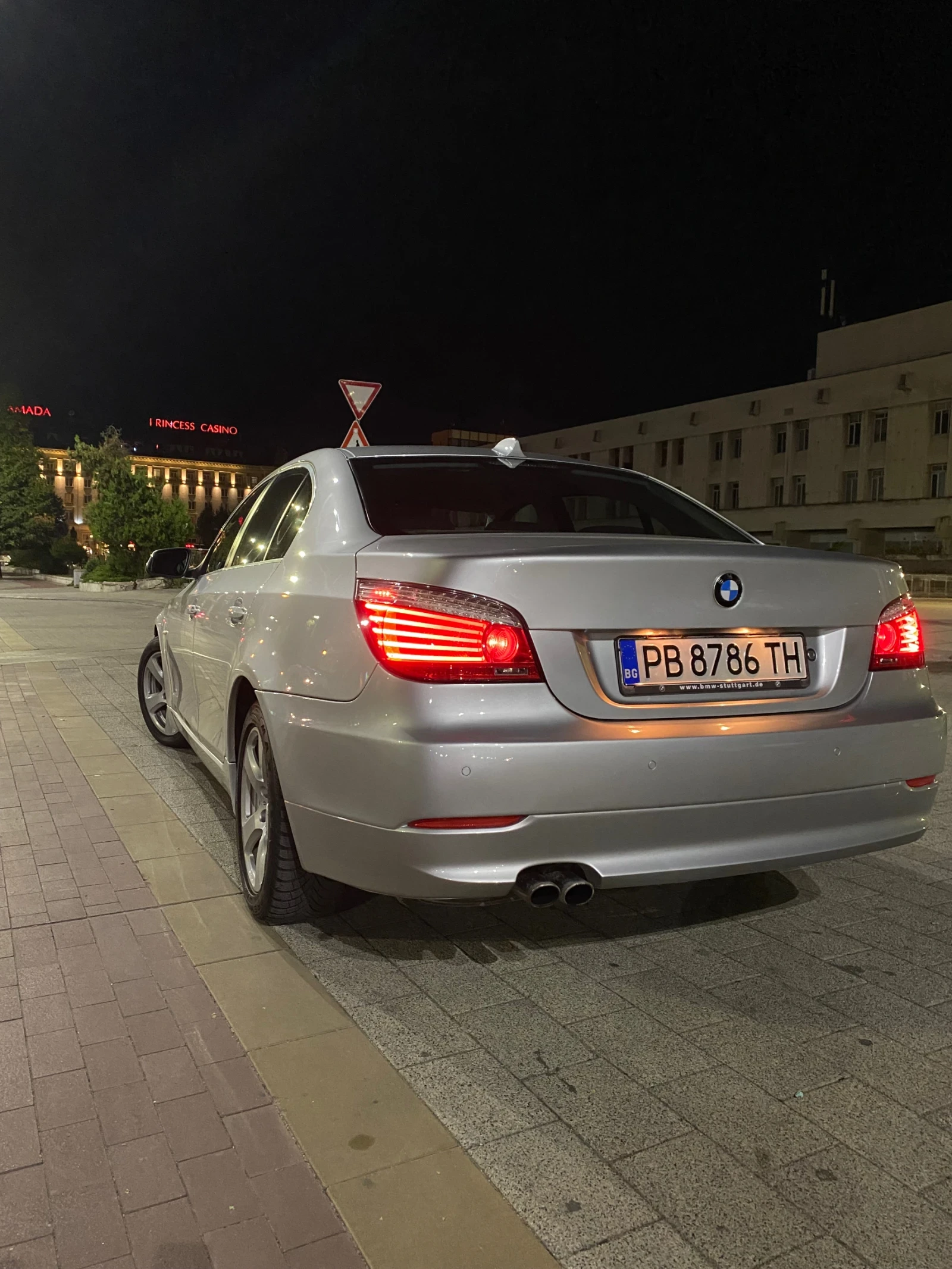 BMW 525 d 3.0 197к.с.CIC - изображение 7