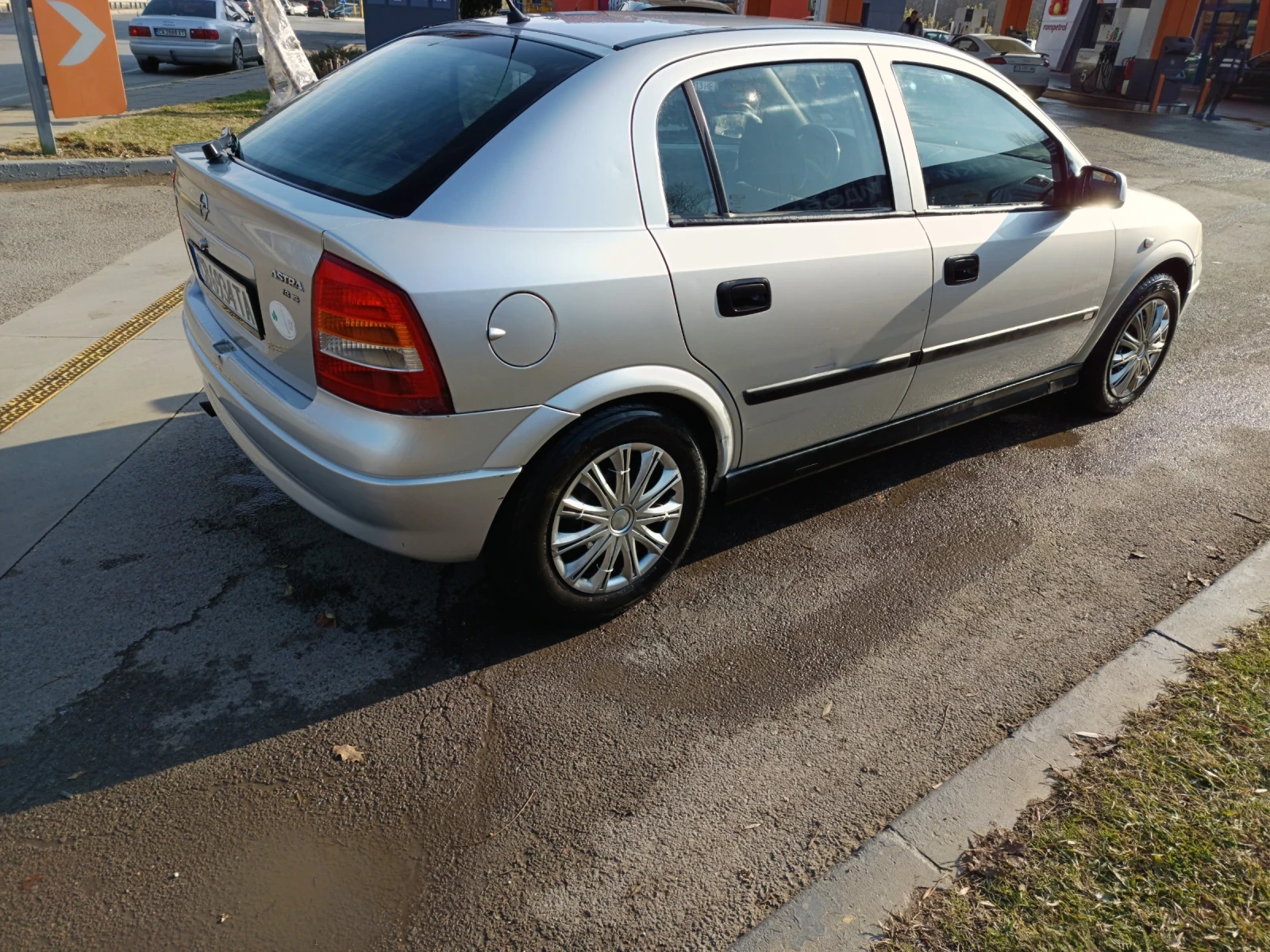 Opel Astra 1.8 16v бензи н - изображение 5