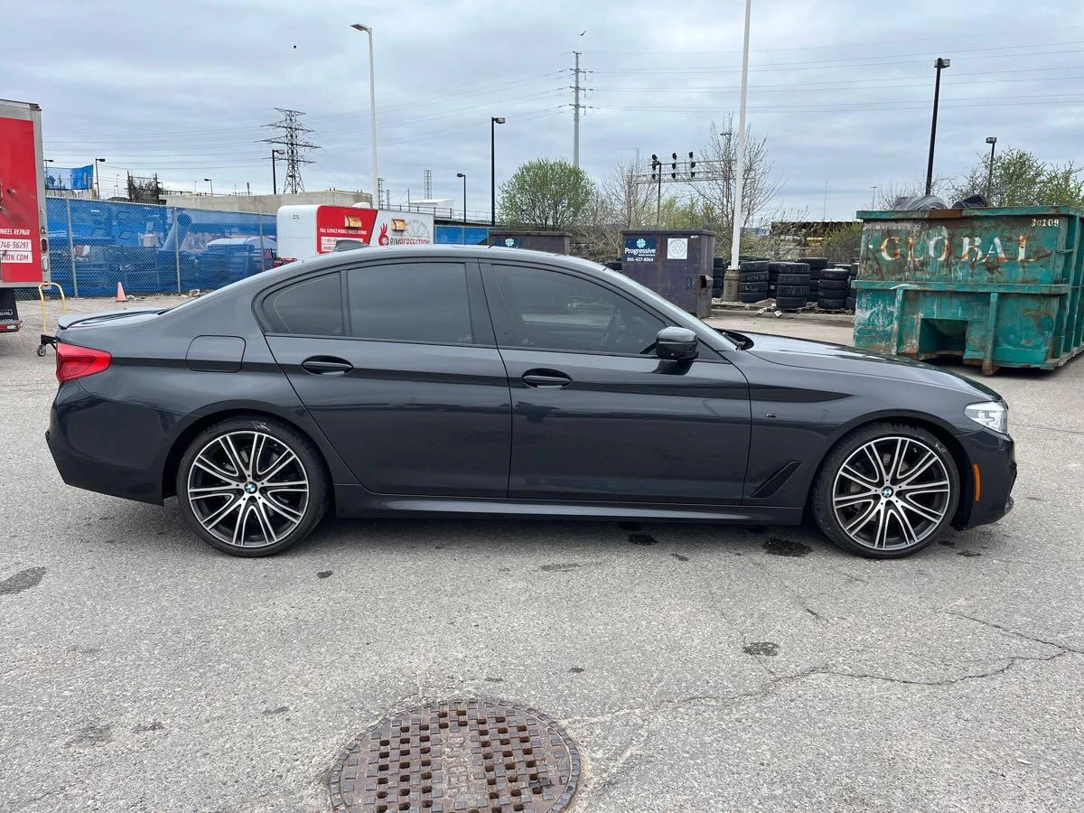 BMW 540 xDrive * ЦЕНА ДО БЪЛГАРИЯ * (CARFAX) - изображение 3