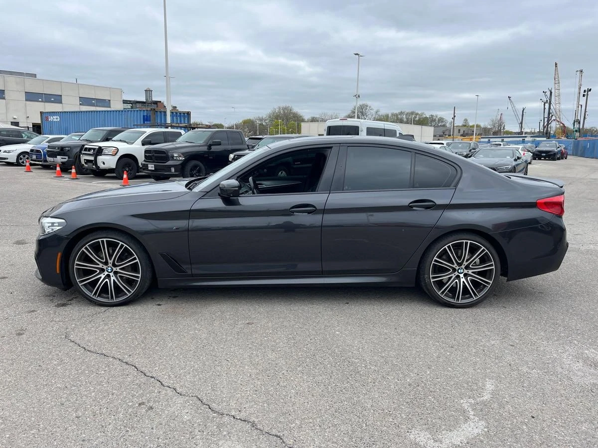 BMW 540 xDrive * ЦЕНА ДО БЪЛГАРИЯ * (CARFAX) - изображение 4