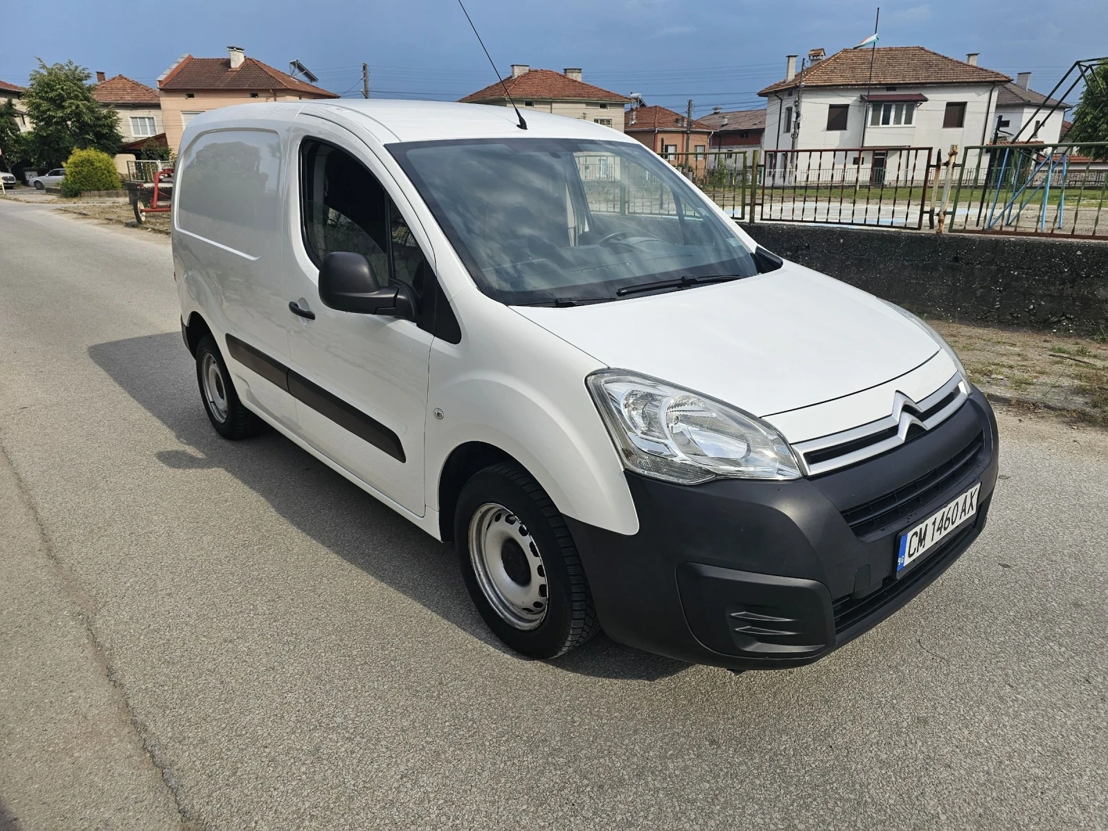Citroen Berlingo 2017, euro 6, service history  - изображение 3