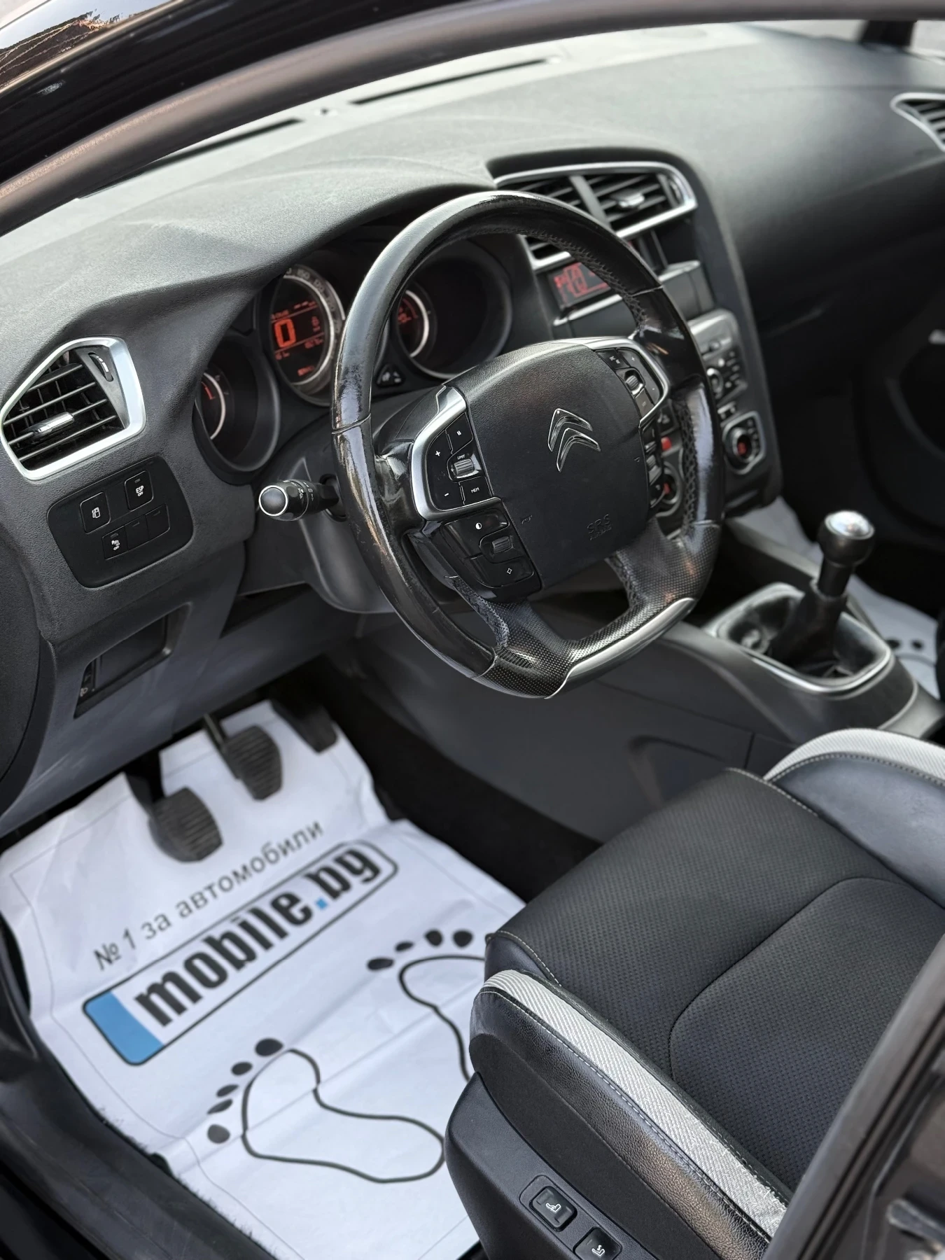 Citroen C4 1.4 VTI 95 к.с. - изображение 9