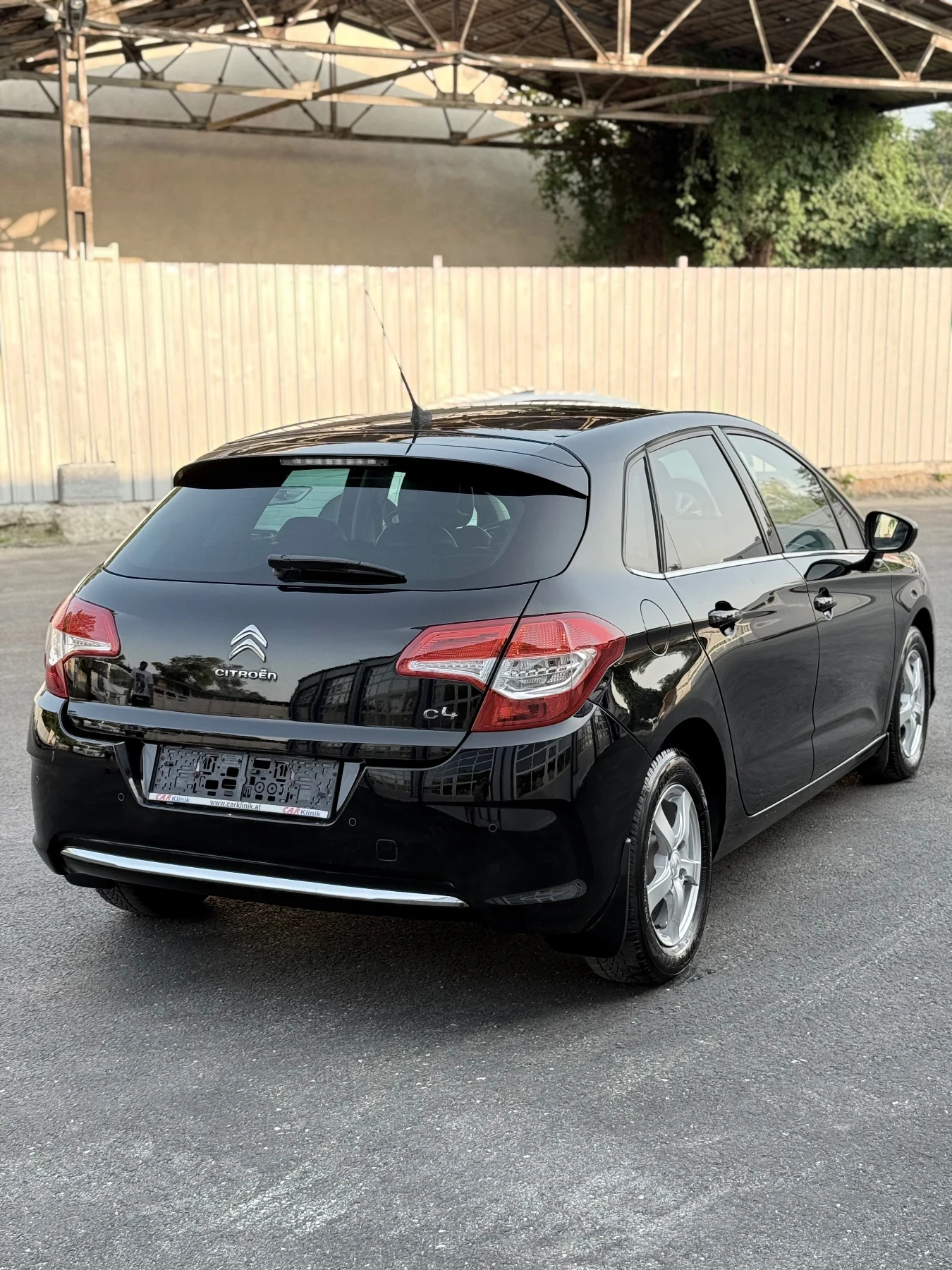 Citroen C4 1.4 VTI 95 к.с. - изображение 8