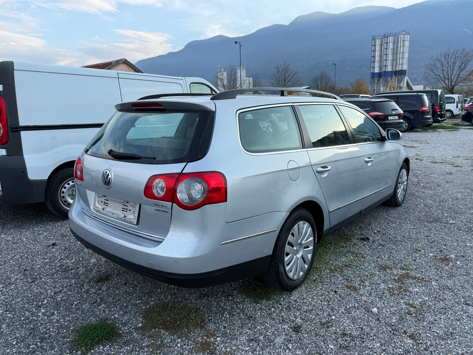 VW Passat 2.0TDI common rail 4x4 ИТАЛИЯ - изображение 7